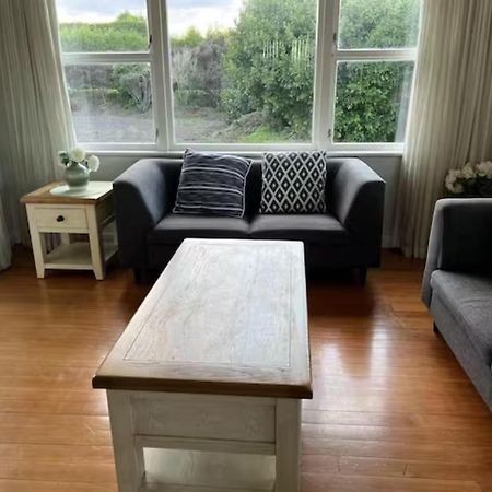 Besties West Auckland Kumeu Exterior photo